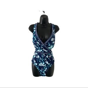 Women’s jantzen one piece swimwear size 14